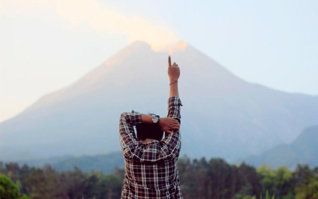 Seismic shift: two major banks hike fixed interest rates